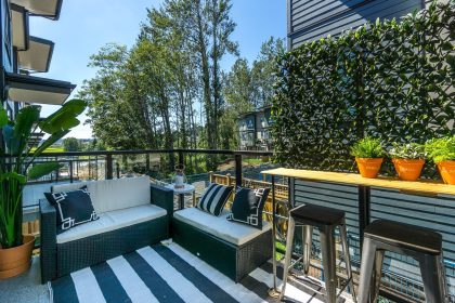 Main Floor - Deck